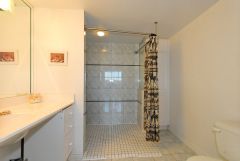 wheelchair accessible richmond hill listing condo leased bedroom